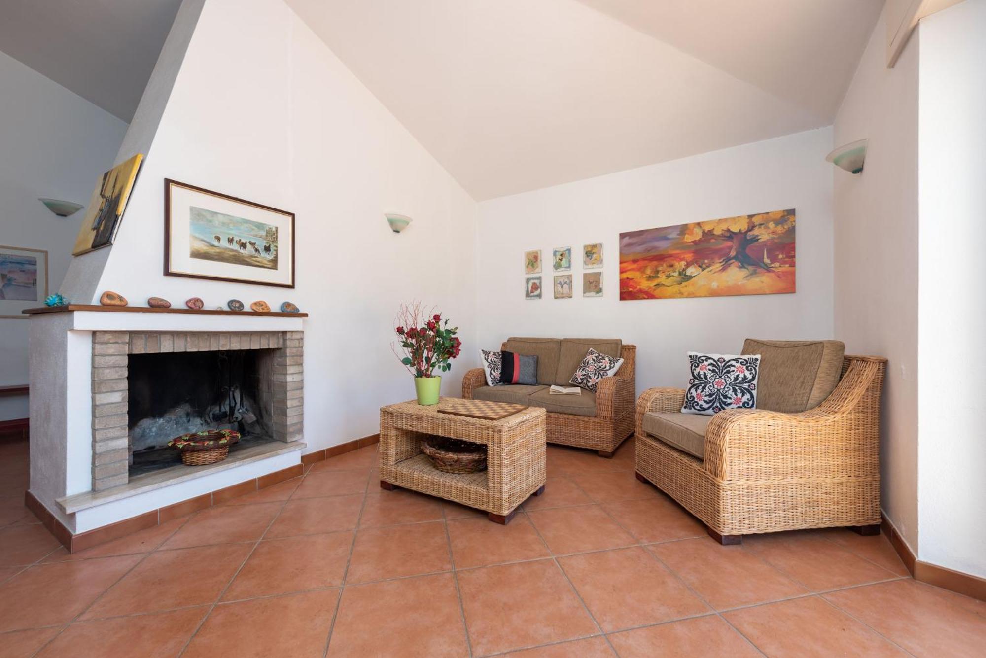 Mannois - Lofts & Apartments Orosei Bagian luar foto