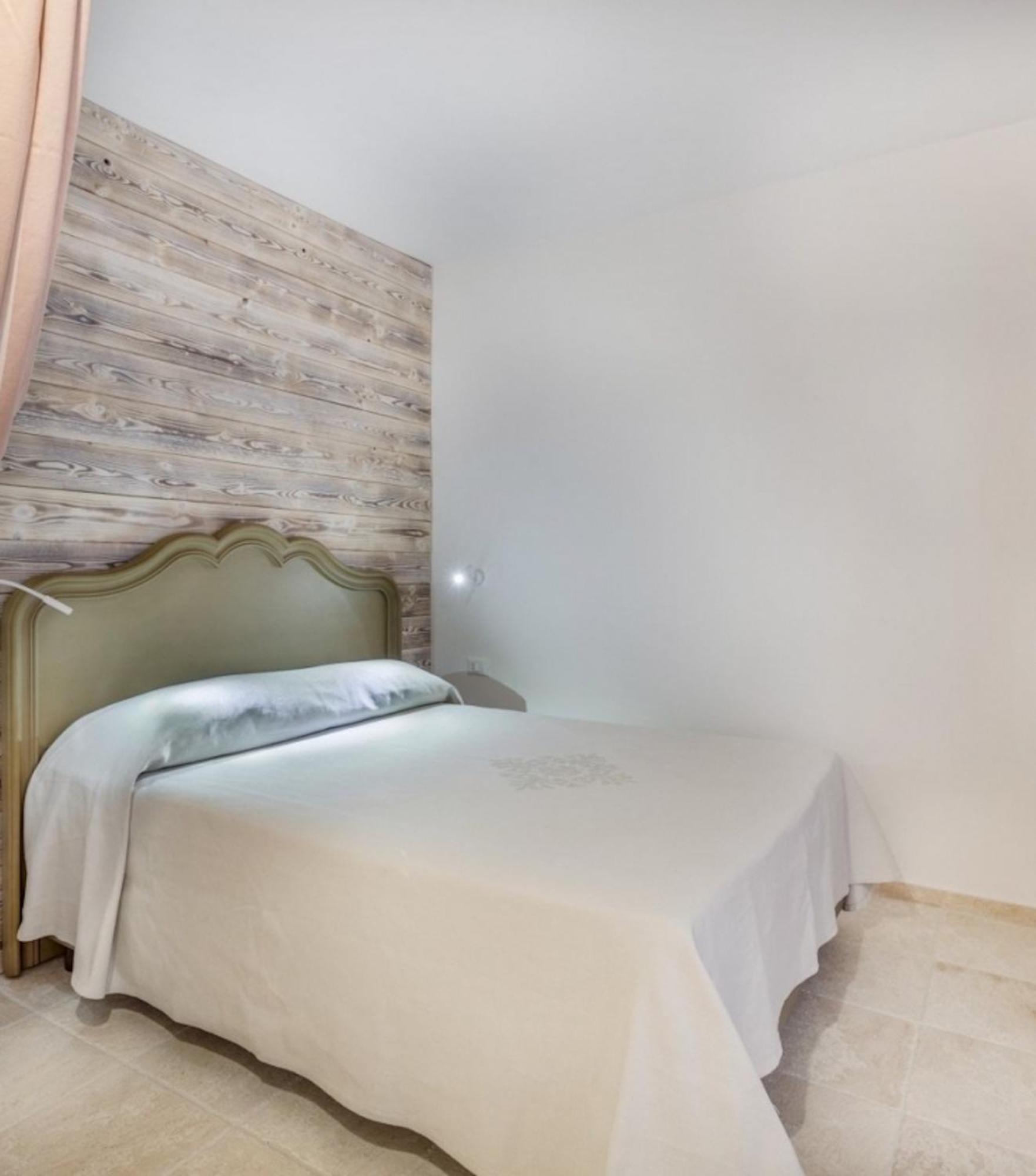 Mannois - Lofts & Apartments Orosei Bagian luar foto