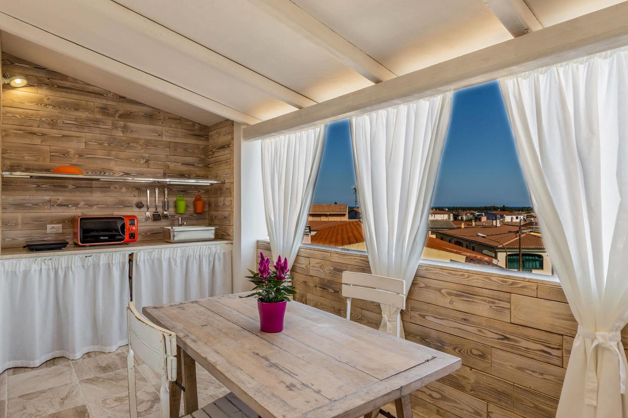 Mannois - Lofts & Apartments Orosei Bagian luar foto